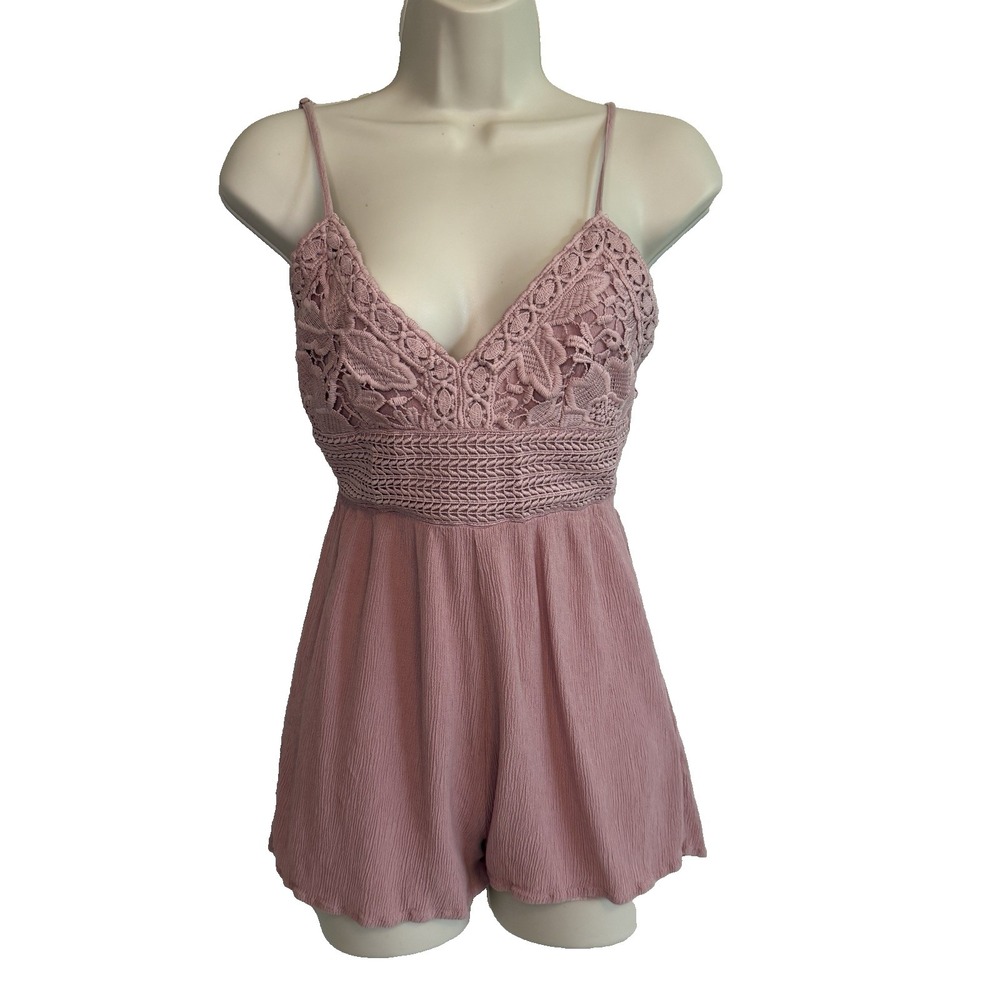 Aeropostale Pink Y2K Babydoll Crochet Lace Romper XS Boho Festival Summer